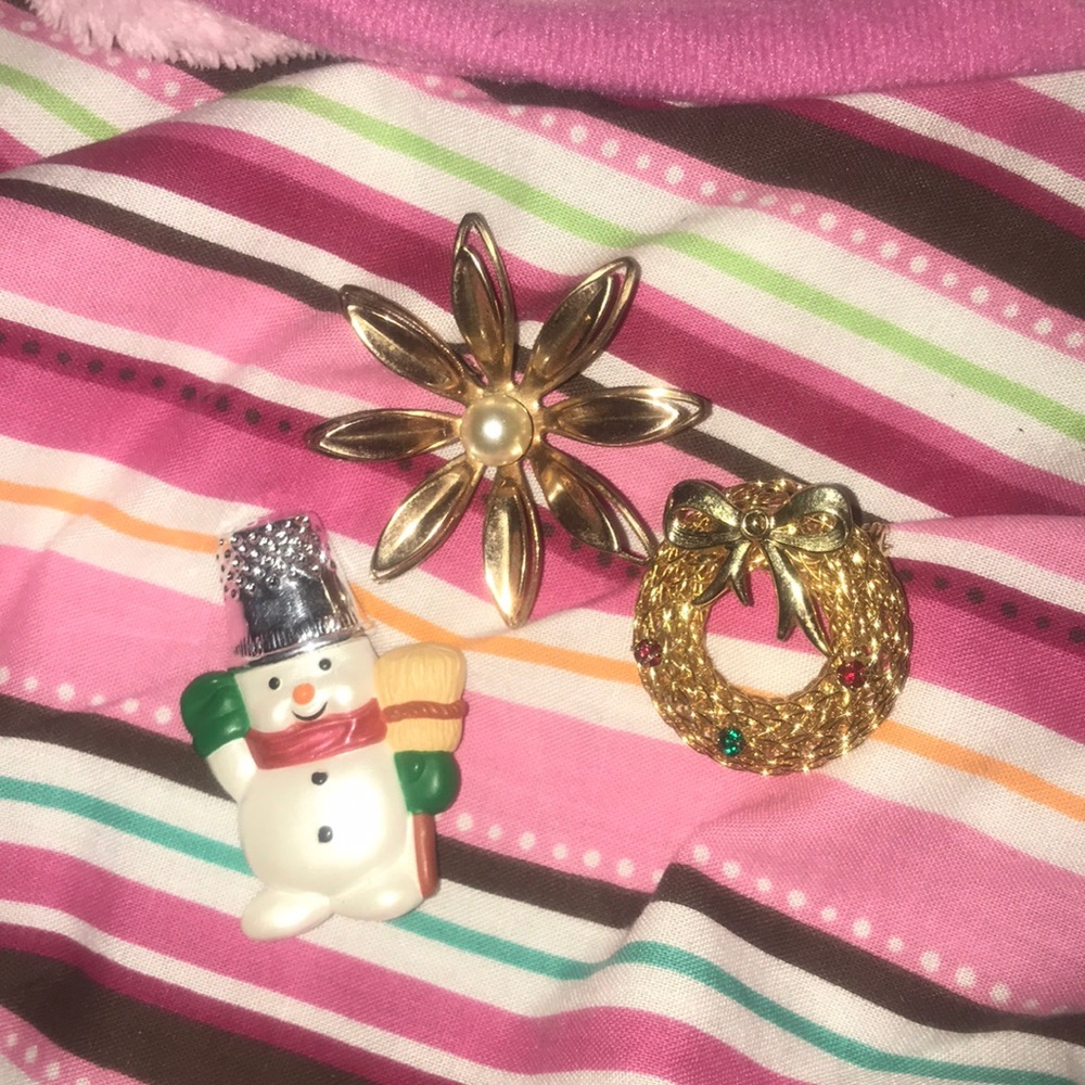 PINS